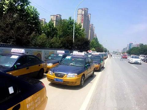 Kärlek hjälper oss att testa att vi är i action.jpg Love helps test we are in action.jpg