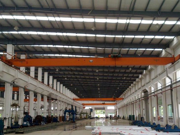5 Ton Over Head Crane Med 20m Span